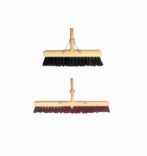 WOODEN PLATFORM BROOM